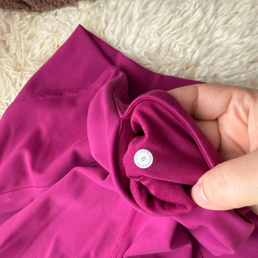 Lululemon InStill High Rise Tight In Magenta Purple🌿 - Picture 6 of 6